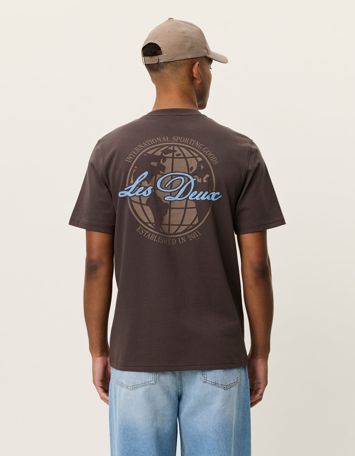 Les Deux Ben Globe Tee